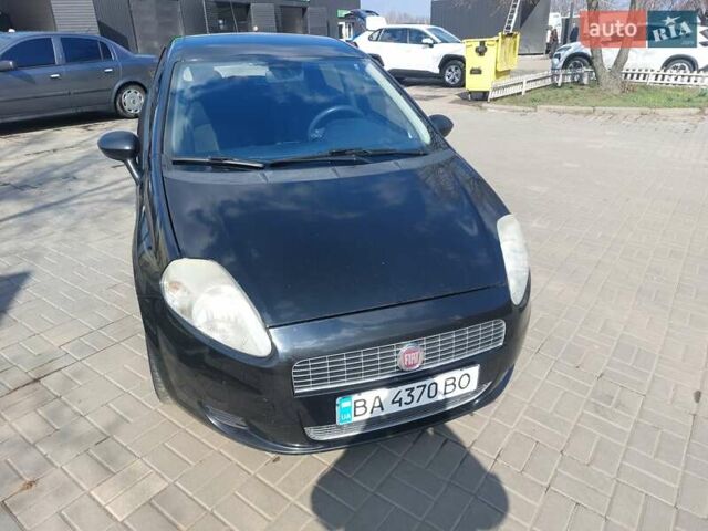 Черный Фиат Пунто, объемом двигателя 1.4 л и пробегом 248 тыс. км за 4200 $, фото 4 на Automoto.ua