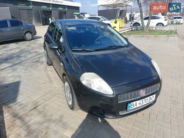 Черный Фиат Пунто, объемом двигателя 1.4 л и пробегом 248 тыс. км за 4200 $, фото 7 на Automoto.ua