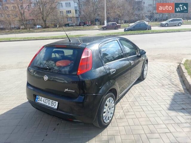 Черный Фиат Пунто, объемом двигателя 1.4 л и пробегом 248 тыс. км за 4200 $, фото 1 на Automoto.ua