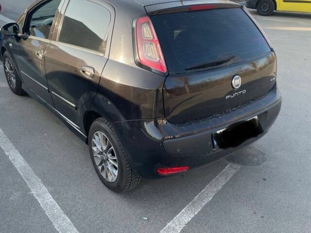 Черный Фиат Пунто, объемом двигателя 1.2 л и пробегом 158 тыс. км за 5150 $, фото 1 на Automoto.ua