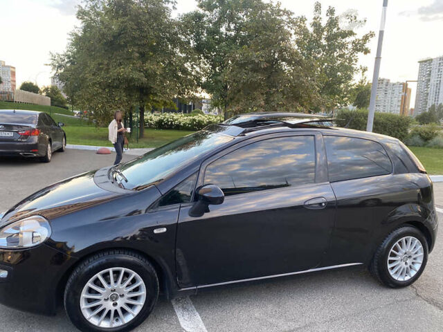 Черный Фиат Пунто, объемом двигателя 1.3 л и пробегом 220 тыс. км за 4800 $, фото 9 на Automoto.ua