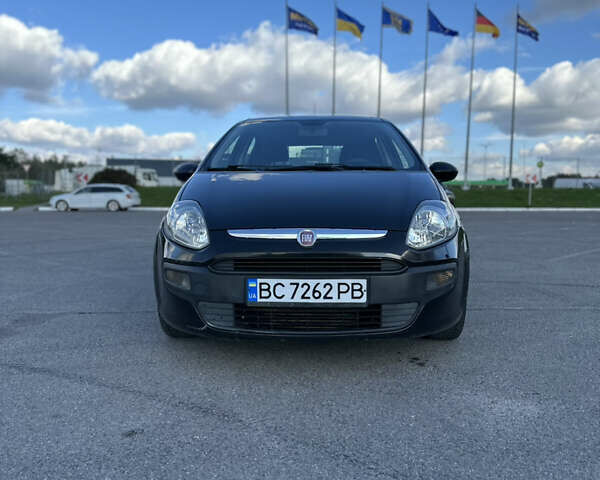 Чорний Фіат Пунто, об'ємом двигуна 1.25 л та пробігом 218 тис. км за 4700 $, фото 2 на Automoto.ua