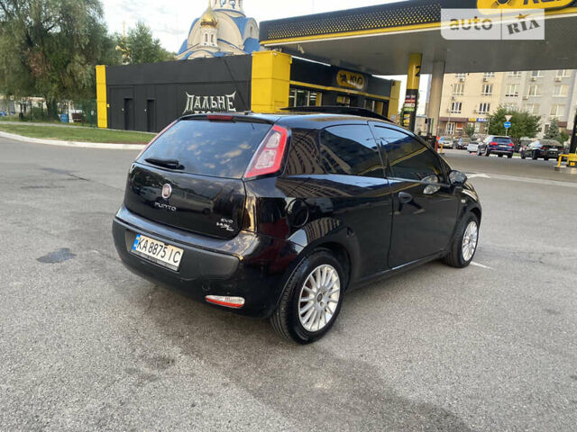 Черный Фиат Пунто, объемом двигателя 1.3 л и пробегом 220 тыс. км за 4800 $, фото 4 на Automoto.ua