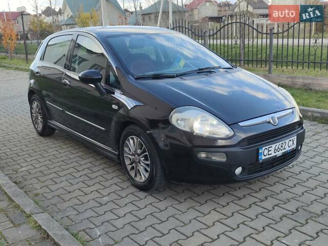 Фиат Пунто 2011 в Черновцах на Automoto.ua Черный Фиат Пунто, объемом двигателя 1.3 л и пробегом 213 тыс. км за 4700 $, фото 3 на Automoto.ua