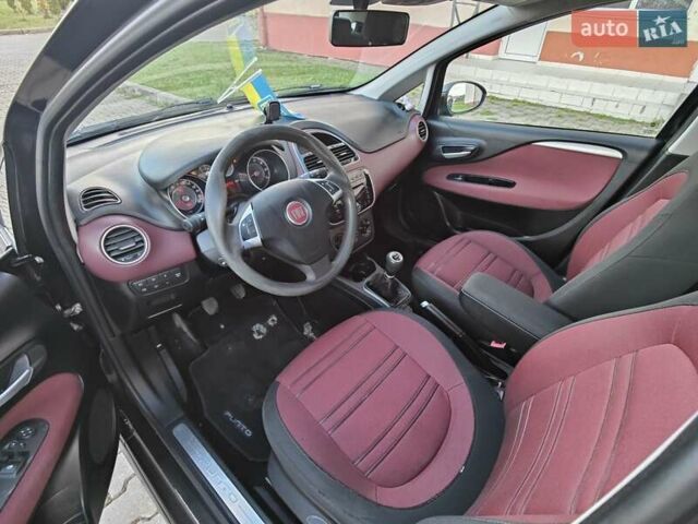 Фиат Пунто 2011 в Черновцах на Automoto.ua Черный Фиат Пунто, объемом двигателя 1.3 л и пробегом 213 тыс. км за 4700 $, фото 14 на Automoto.ua
