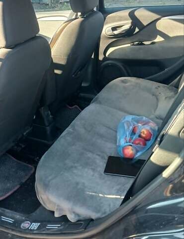 Чорний Фіат Пунто, об'ємом двигуна 1.25 л та пробігом 307 тис. км за 5500 $, фото 7 на Automoto.ua