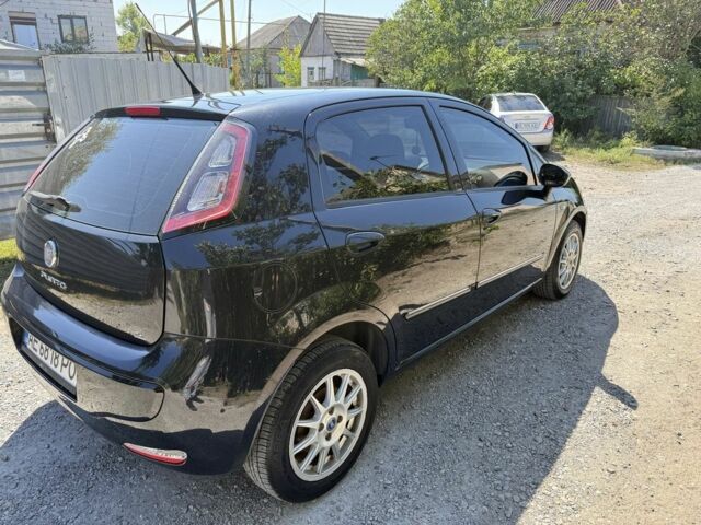 Черный Фиат Пунто, объемом двигателя 1.4 л и пробегом 177 тыс. км за 5400 $, фото 3 на Automoto.ua