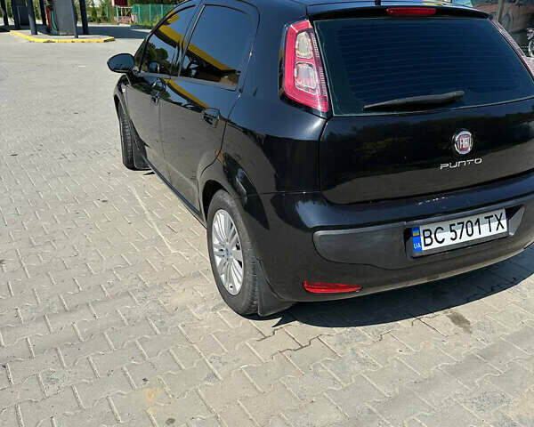 Чорний Фіат Пунто, об'ємом двигуна 1.25 л та пробігом 250 тис. км за 5200 $, фото 5 на Automoto.ua