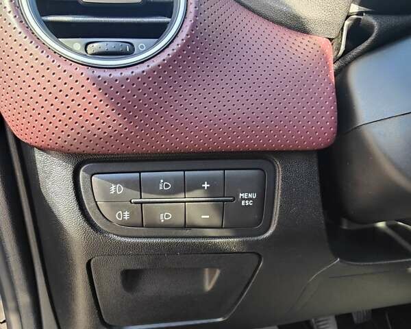 Фиат Пунто 2011 в Черновцах на Automoto.ua Черный Фиат Пунто, объемом двигателя 1.3 л и пробегом 213 тыс. км за 4700 $, фото 20 на Automoto.ua