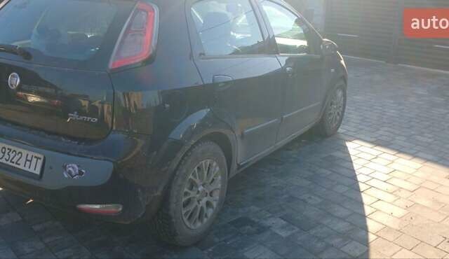 Чорний Фіат Пунто, об'ємом двигуна 1.25 л та пробігом 307 тис. км за 5500 $, фото 4 на Automoto.ua