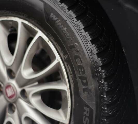 Черный Фиат Пунто, объемом двигателя 1.25 л и пробегом 230 тыс. км за 6000 $, фото 11 на Automoto.ua