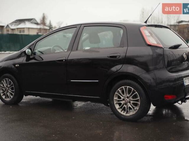 Черный Фиат Пунто, объемом двигателя 1.25 л и пробегом 230 тыс. км за 6000 $, фото 3 на Automoto.ua