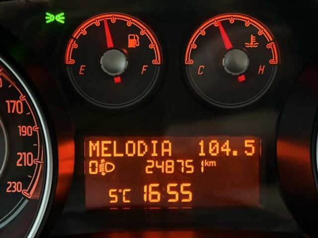 Черный Фиат Пунто, объемом двигателя 0.9 л и пробегом 248 тыс. км за 3800 $, фото 2 на Automoto.ua