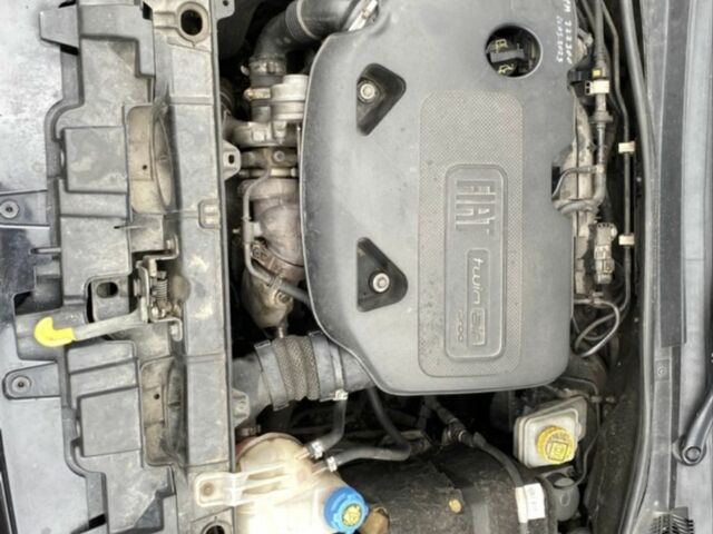 Черный Фиат Пунто, объемом двигателя 0.9 л и пробегом 248 тыс. км за 3800 $, фото 3 на Automoto.ua