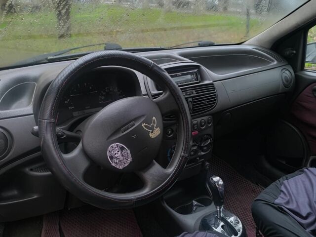 Черный Фиат Пунто, объемом двигателя 1.2 л и пробегом 200 тыс. км за 1656 $, фото 2 на Automoto.ua