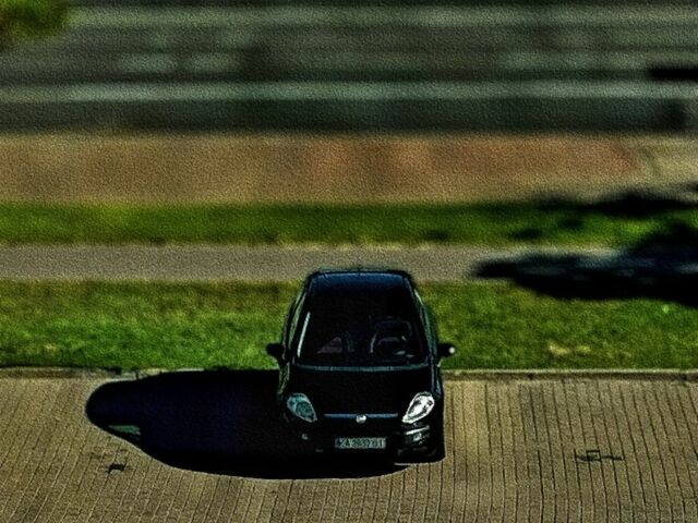 Черный Фиат Пунто, объемом двигателя 1.3 л и пробегом 255 тыс. км за 3200 $, фото 3 на Automoto.ua