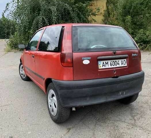 Красный Фиат Пунто, объемом двигателя 1.2 л и пробегом 290 тыс. км за 950 $, фото 10 на Automoto.ua