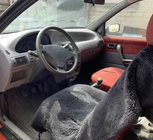 Красный Фиат Пунто, объемом двигателя 1.2 л и пробегом 290 тыс. км за 950 $, фото 12 на Automoto.ua