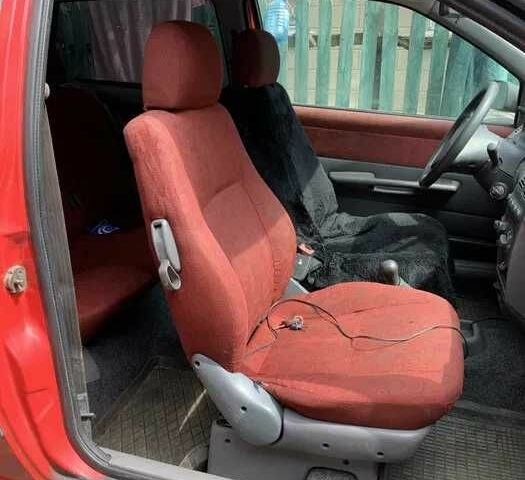 Красный Фиат Пунто, объемом двигателя 1.2 л и пробегом 290 тыс. км за 950 $, фото 13 на Automoto.ua