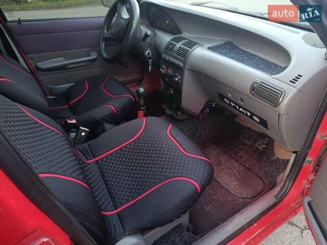 Фиат Пунто 1994 в Луцке на Automoto.ua Красный Фиат Пунто, объемом двигателя 1.3 л и пробегом 233 тыс. км за 1450 $, фото 2 на Automoto.ua
