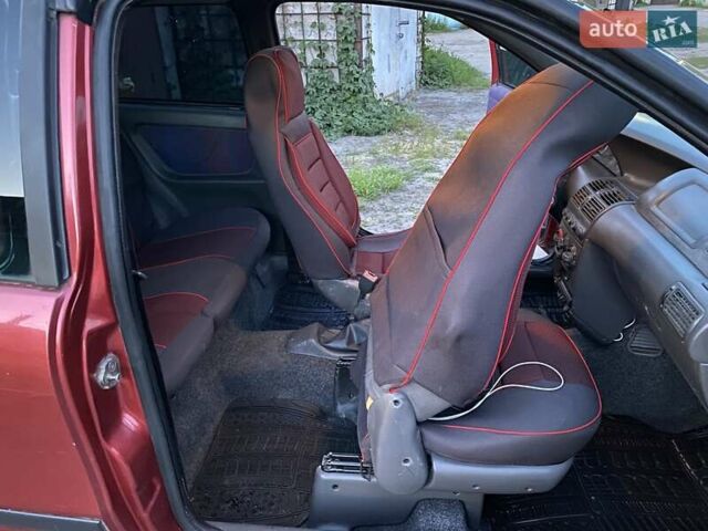 Красный Фиат Пунто, объемом двигателя 1.24 л и пробегом 257 тыс. км за 1500 $, фото 9 на Automoto.ua