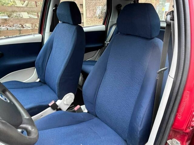 Красный Фиат Пунто, объемом двигателя 1.3 л и пробегом 234 тыс. км за 3990 $, фото 5 на Automoto.ua