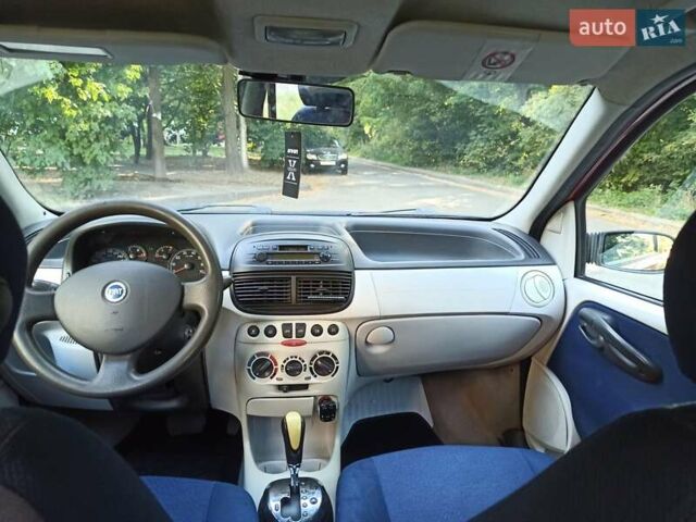 Красный Фиат Пунто, объемом двигателя 1.24 л и пробегом 233 тыс. км за 3700 $, фото 24 на Automoto.ua