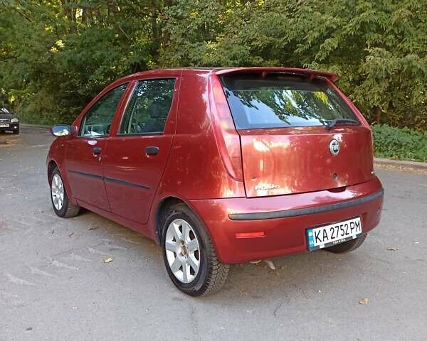 Красный Фиат Пунто, объемом двигателя 1.24 л и пробегом 233 тыс. км за 3700 $, фото 3 на Automoto.ua
