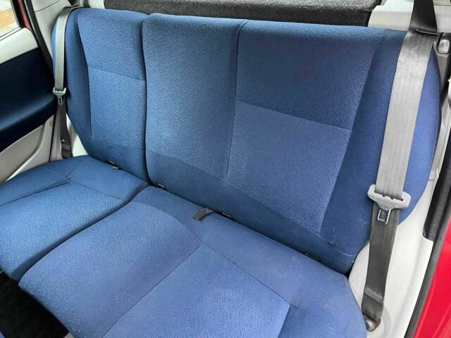 Красный Фиат Пунто, объемом двигателя 1.3 л и пробегом 234 тыс. км за 3990 $, фото 4 на Automoto.ua