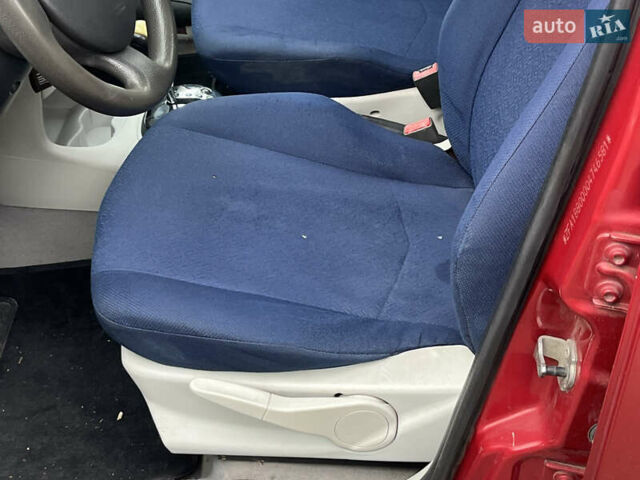 Красный Фиат Пунто, объемом двигателя 1.24 л и пробегом 234 тыс. км за 3890 $, фото 15 на Automoto.ua