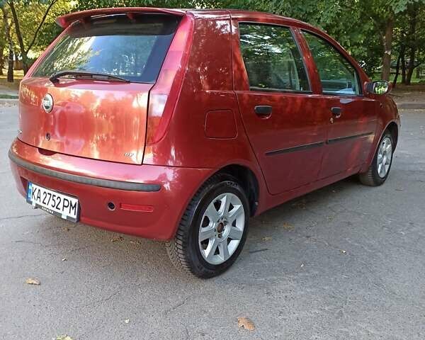 Красный Фиат Пунто, объемом двигателя 1.24 л и пробегом 233 тыс. км за 3700 $, фото 8 на Automoto.ua