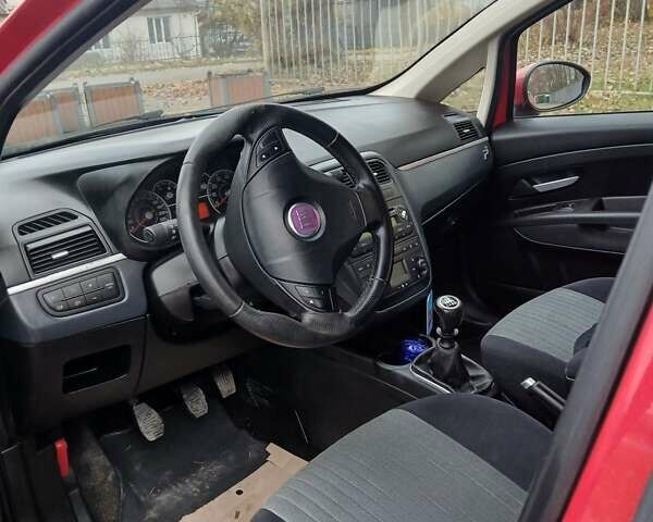 Красный Фиат Пунто, объемом двигателя 1.4 л и пробегом 247 тыс. км за 2450 $, фото 15 на Automoto.ua