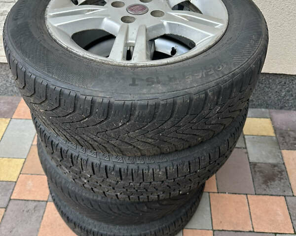 Червоний Фіат Пунто, об'ємом двигуна 1.4 л та пробігом 228 тис. км за 4000 $, фото 16 на Automoto.ua