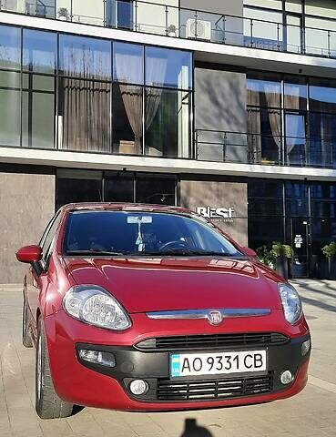 Красный Фиат Пунто, объемом двигателя 1.2 л и пробегом 313 тыс. км за 4000 $, фото 35 на Automoto.ua