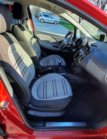 Красный Фиат Пунто, объемом двигателя 1.2 л и пробегом 313 тыс. км за 4000 $, фото 27 на Automoto.ua