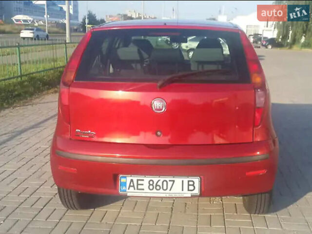 Червоний Фіат Пунто, об'ємом двигуна 1.24 л та пробігом 120 тис. км за 3799 $, фото 38 на Automoto.ua