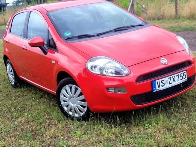 Красный Фиат Пунто, объемом двигателя 1.2 л и пробегом 147 тыс. км за 1238 $, фото 1 на Automoto.ua