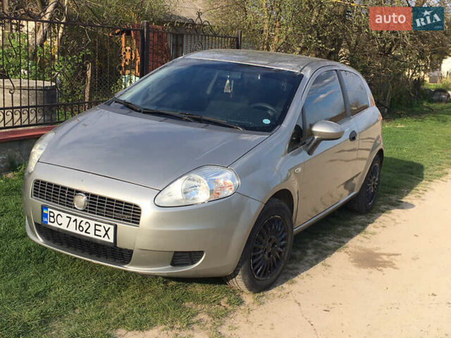 Фиат Пунто, объемом двигателя 1.37 л и пробегом 240 тыс. км за 4000 $, фото 16 на Automoto.ua