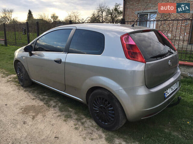 Фиат Пунто, объемом двигателя 1.37 л и пробегом 240 тыс. км за 4000 $, фото 14 на Automoto.ua