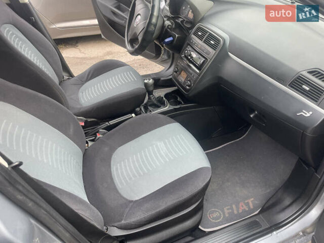 Фиат Пунто, объемом двигателя 0 л и пробегом 110 тыс. км за 4500 $, фото 7 на Automoto.ua