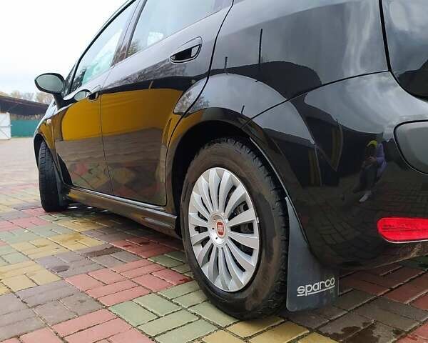 Фиат Пунто, объемом двигателя 1.25 л и пробегом 170 тыс. км за 4500 $, фото 1 на Automoto.ua