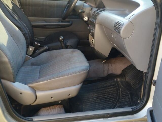 Серый Фиат Пунто, объемом двигателя 1 л и пробегом 230 тыс. км за 1000 $, фото 3 на Automoto.ua