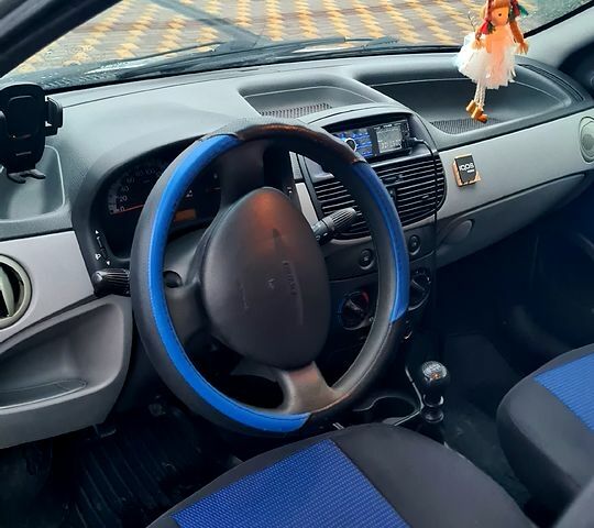 Серый Фиат Пунто, объемом двигателя 1.4 л и пробегом 204 тыс. км за 1800 $, фото 6 на Automoto.ua