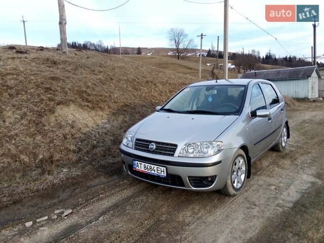 Серый Фиат Пунто, объемом двигателя 1.2 л и пробегом 250 тыс. км за 4400 $, фото 6 на Automoto.ua
