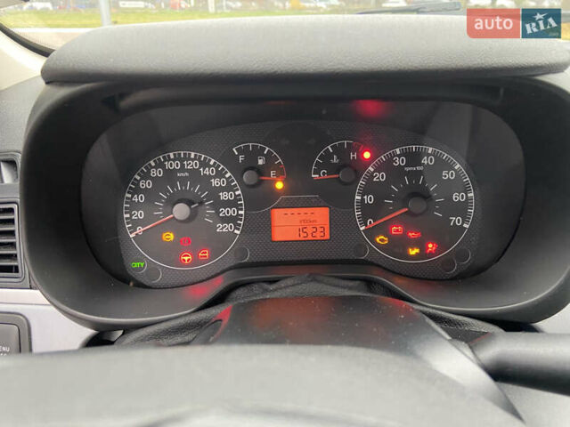 Серый Фиат Пунто, объемом двигателя 1.24 л и пробегом 185 тыс. км за 4000 $, фото 23 на Automoto.ua