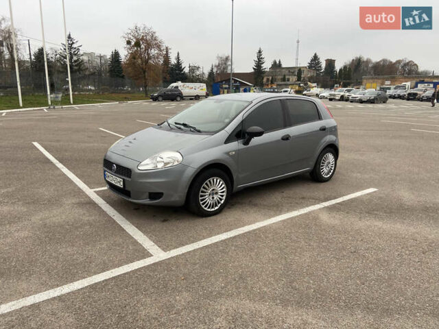 Серый Фиат Пунто, объемом двигателя 1.24 л и пробегом 185 тыс. км за 4000 $, фото 30 на Automoto.ua