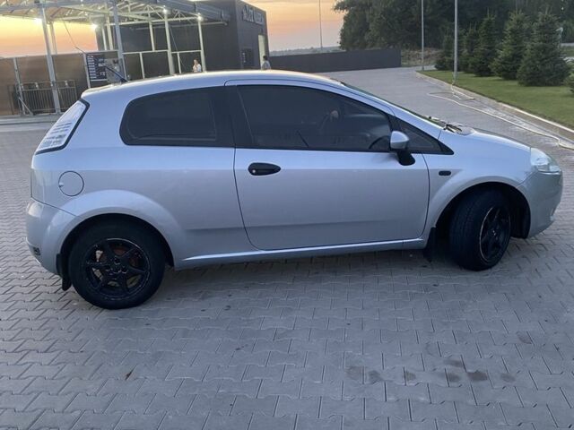 Сірий Фіат Пунто, об'ємом двигуна 1.2 л та пробігом 350 тис. км за 2999 $, фото 3 на Automoto.ua