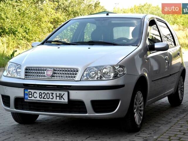 Сірий Фіат Пунто, об'ємом двигуна 1.24 л та пробігом 155 тис. км за 3900 $, фото 33 на Automoto.ua