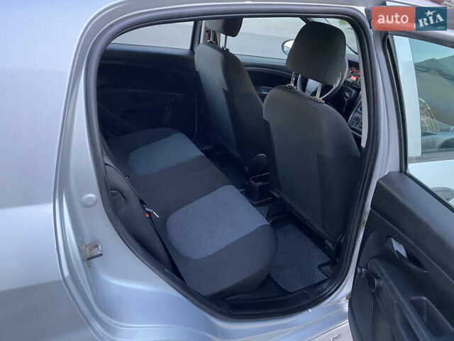 Сірий Фіат Пунто, об'ємом двигуна 1.25 л та пробігом 253 тис. км за 3700 $, фото 16 на Automoto.ua