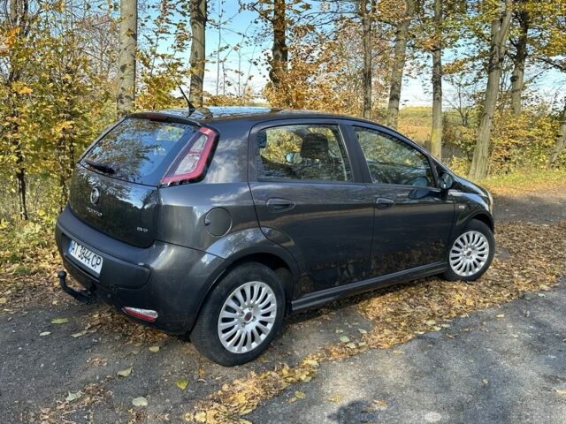 Фиат Пунто 2010 в Коломые на Automoto.ua Серый Фиат Пунто, объемом двигателя 1.2 л и пробегом 218 тыс. км за 4699 $, фото 3 на Automoto.ua